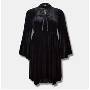 Women Plus Black Stretch Velvet Mock Neck Lace Up Hanky Hem Dress 2X 18/20